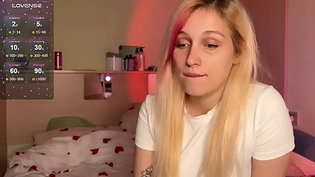  Annabel Myr  online show from 10-15-25, 11:43