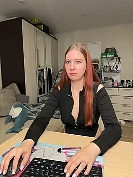 Hera Mark online show from 07-19-26, 04:27