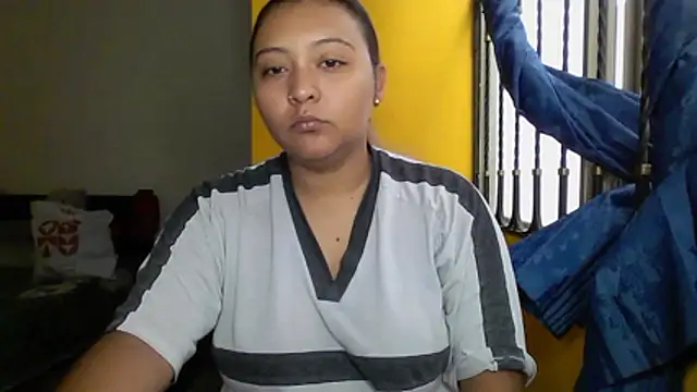 Snapshot of ALANA_150 chatting on 03-21-26, 12:43 ALANA 150 online show from 03-21-26, 12:43