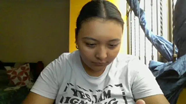 Snapshot of ALANA_150 chatting on 03-26-26, 02:22 ALANA 150 online show from 03-26-26, 02:22