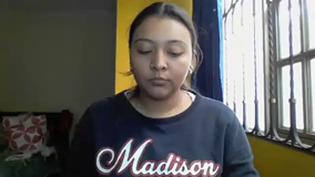 Snapshot of ALANA_150 chatting on 03-31-26, 01:44 ALANA 150 online show from 03-31-26, 01:44
