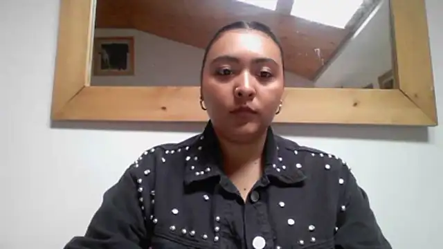 Snapshot of ALANA_150 chatting on 04-18-26, 03:05 ALANA 150 online show from 04-18-26, 03:05