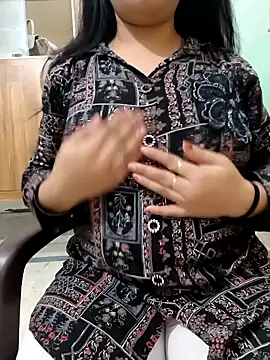 roshni agrawal0 online show from 09-26-25, 07:34