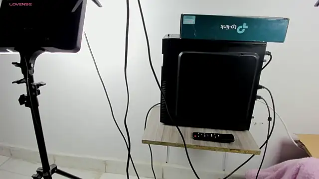 Lady miss    online show from 10-22-25, 03:01