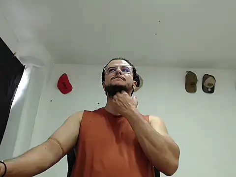 cloudsxxx online show from 03-04-26, 01:28