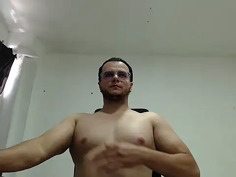 Snapshot of cloudsxxx chatting on 05-06-26, 06:02 cloudsxxx online show from 05-06-26, 06:02