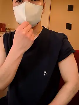 kqitooo online show from 01-17-26, 04:28