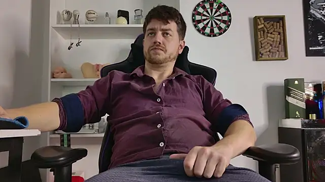 Snapshot of aaron_nvk chatting on 02-08-26, 05:33 aaron nvk online show from 02-08-26, 05:33