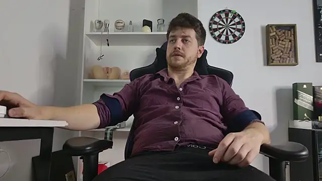 Snapshot of aaron_nvk chatting on 03-04-26, 05:13 aaron nvk online show from 03-04-26, 05:13