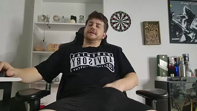 Snapshot of aaron_nvk chatting on 03-06-26, 06:10 aaron nvk online show from 03-06-26, 06:10