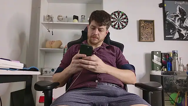 Snapshot of aaron_nvk chatting on 03-27-26, 08:08 aaron nvk online show from 03-27-26, 08:08