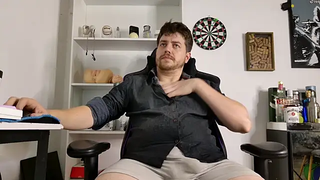 Snapshot of aaron_nvk chatting on 03-31-26, 08:42 aaron nvk online show from 03-31-26, 08:42