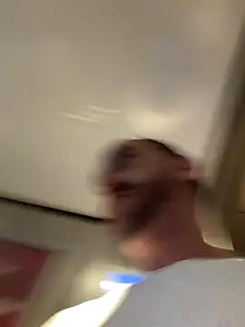 Snapshot of goncas23 chatting on 09-30-25, 02:11 goncas23 online show from 09-30-25, 02:11