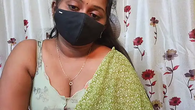 Pavani-Sexy online show from 07-18-26, 05:06