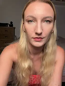 Snapshot of NattieBoo chatting on 06-21-26, 08:00 NattieBoo online show from 06-21-26, 08:00
