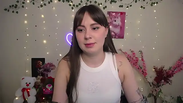 Snapshot of Amanda_Bright_ chatting on 05-09-26, 08:08 Amanda Bright online show from 05-09-26, 08:08