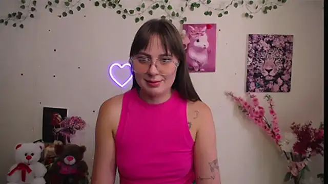 Amanda Bright  online show from 07-13-26, 12:52