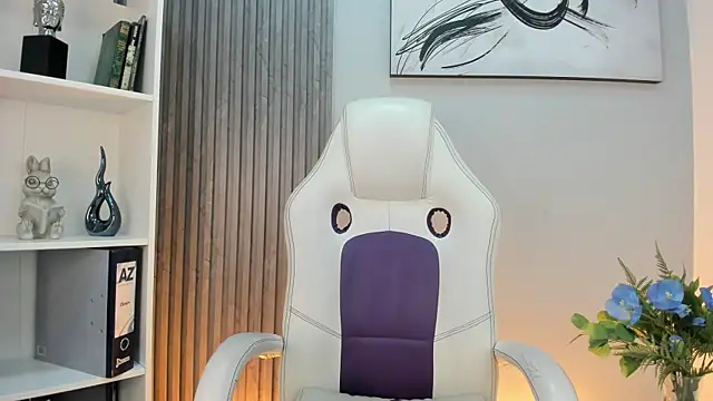 Snapshot of JuanKFit_45 chatting on 05-24-26, 02:16 JuanKFit 45 online show from 05-24-26, 02:16
