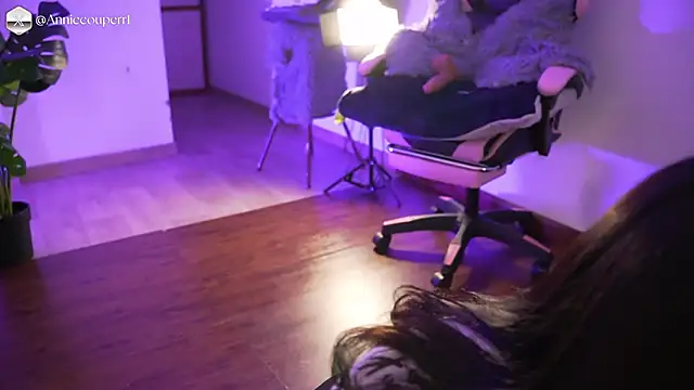 AnnieCouperr online show from 02-28-26, 07:59