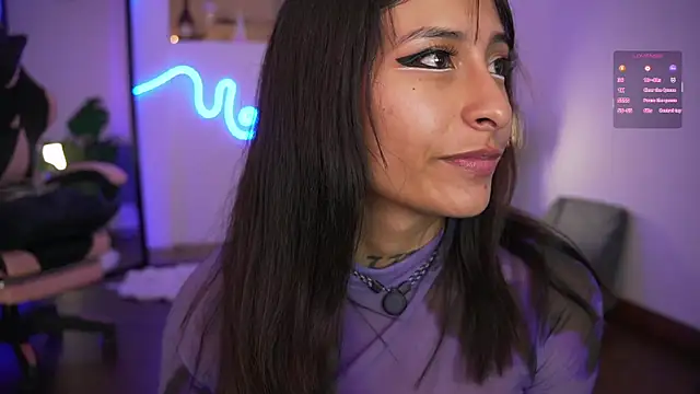 AnnieCouperr online show from 03-29-26, 07:58