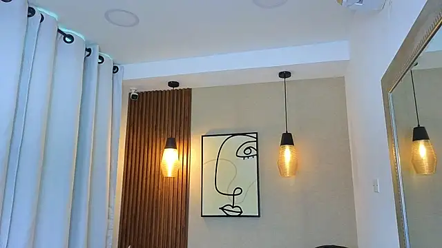 Lia Mar  online show from 12-15-25, 06:12