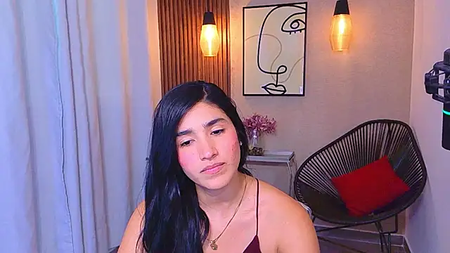 Snapshot of Lia_Mar_ chatting on 06-18-26, 06:12 Lia Mar online show from 06-18-26, 06:12