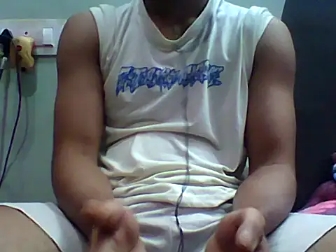 Snapshot of sunny26814 chatting on 02-07-26, 06:00 sunny26814 online show from 02-07-26, 06:00