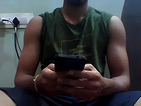 Snapshot of sunny26814 chatting on 03-06-26, 08:05 sunny26814 online show from 03-06-26, 08:05