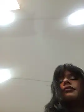 Snapshot of NATASHAA_WINZ chatting on 05-28-26, 05:05 NATASHAA WINZ online show from 05-28-26, 05:05