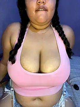 qxmila1 online show from 10-22-25, 04:07