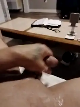 Snapshot of hugenicecock7979 chatting on 09-08-25, 03:55 hugenicecock7979 online show from 09-08-25, 03:55