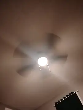 Snapshot of hugenicecock7979 chatting on 09-19-25, 07:10 hugenicecock7979 online show from 09-19-25, 07:10