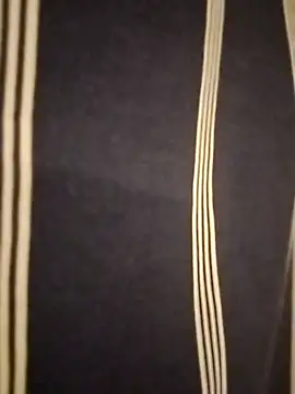 Snapshot of hugenicecock7979 chatting on 09-25-25, 09:51 hugenicecock7979 online show from 09-25-25, 09:51