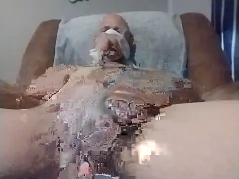 Snapshot of hugenicecock7979 chatting on 10-04-25, 04:49 hugenicecock7979 online show from 10-04-25, 04:49