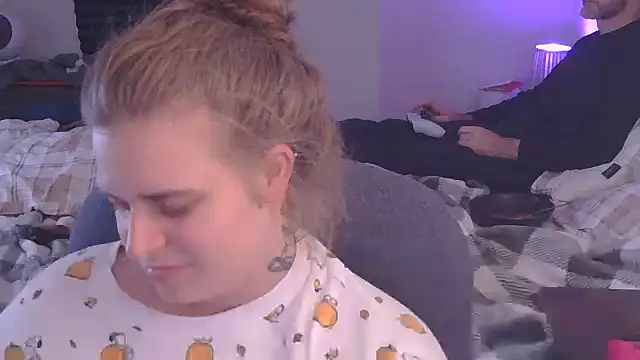 Snapshot of Sexyblonde12344 chatting on 11-04-25, 12:21 Sexyblonde12344 online show from 11-04-25, 12:21