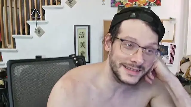 MasterDaddyCool online show from 10-04-25, 05:33