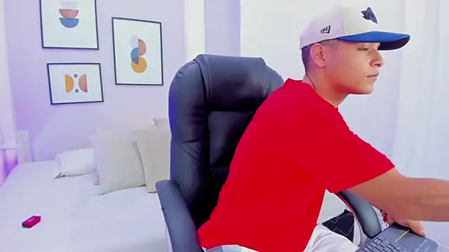 Ricky Owens1 online show from 11-07-25, 08:31