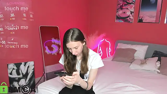 Lisbeth  Salander online show from 09-14-25, 01:49