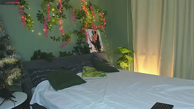 Lisbeth  Salander online show from 01-12-26, 02:28