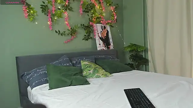 Lisbeth  Salander online show from 01-18-26, 02:26