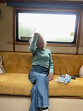 ladyboatlady online show from 09-14-25, 02:38