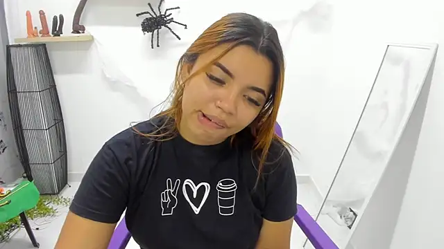 scarlett enjoy1 online show from 10-26-25, 03:18