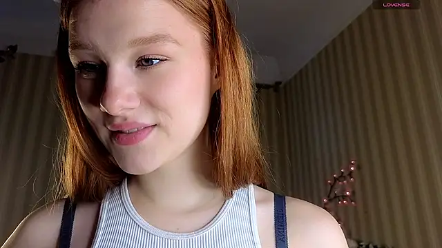 Juuulia  online show from 04-05-26, 12:02