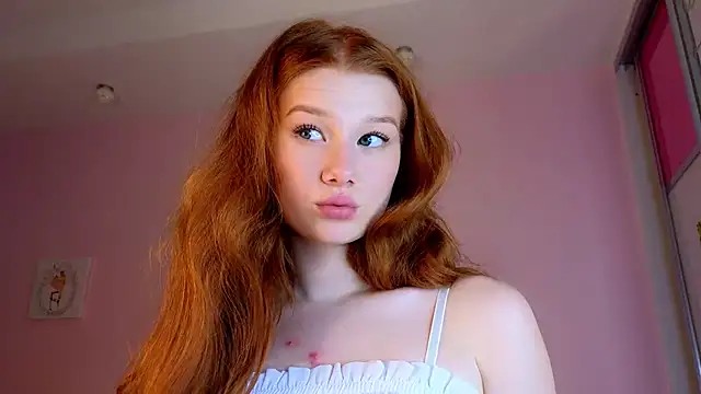 Snapshot of Juuulia_ chatting on 07-07-26, 01:04 Juuulia online show from 07-07-26, 01:04