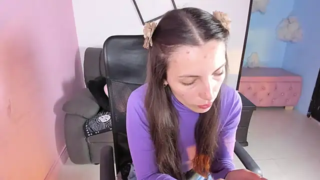 paula miler1 online show from 02-04-26, 01:39