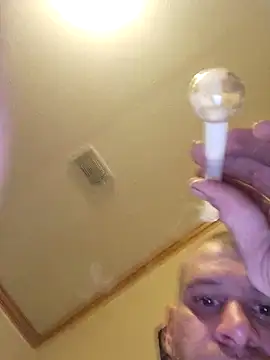 Snapshot of Bigdickcraig11 chatting on 10-18-25, 10:43 Bigdickcraig11 online show from 10-18-25, 10:43