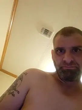 Snapshot of Bigdickcraig11 chatting on 10-22-25, 11:26 Bigdickcraig11 online show from 10-22-25, 11:26