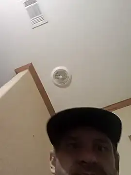 Snapshot of Bigdickcraig11 chatting on 12-15-25, 11:42 Bigdickcraig11 online show from 12-15-25, 11:42