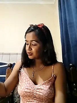 cute indianxo online show from 02-18-26, 05:53