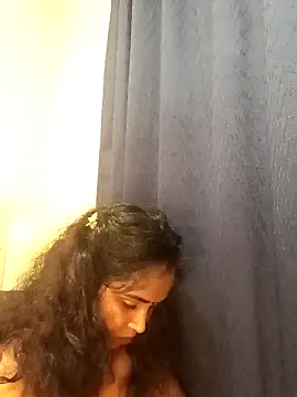 cute indianxo online show from 03-28-26, 07:57